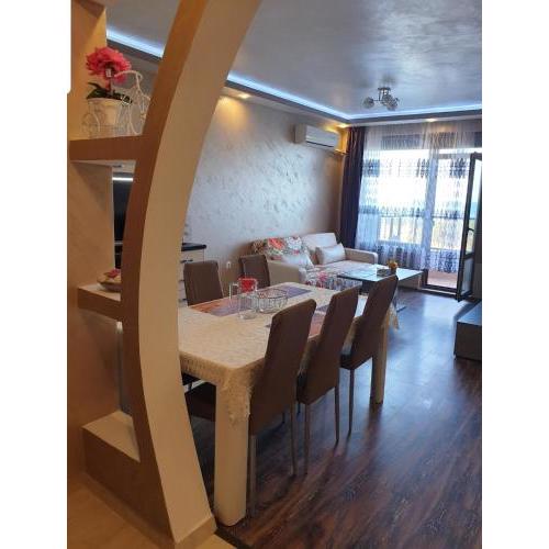 Sunshine Apartment