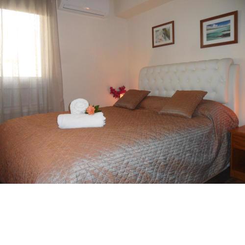 SUNSHINE APTS, TWO BEDROOM , FREE INTERNET, No 3
