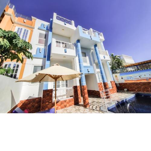 Sunshine House