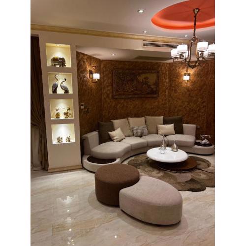 Super luxury flat near airport شقة سكنية قمة الفخامة والاتساع بقرب المولات التجارية و المطار