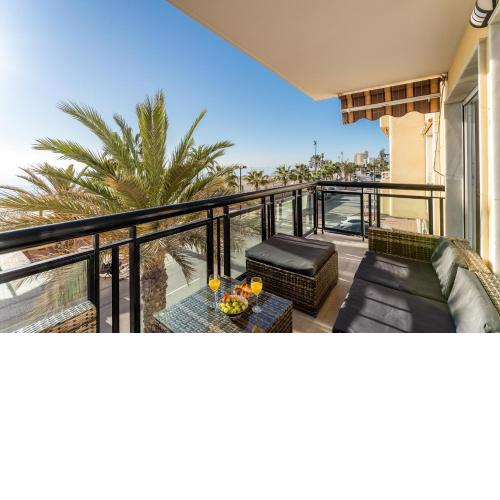 Superb Location Beachfront , 3 bed with terrace