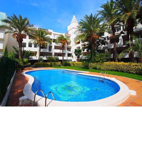 Superbe appartement en résidence avec piscine.
