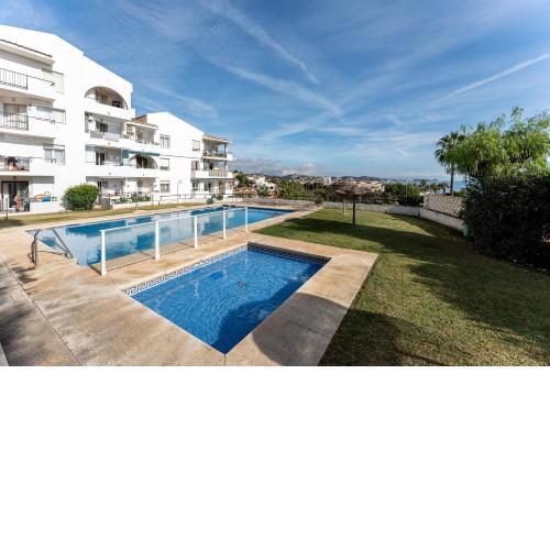 Superbly situated Vistamar
