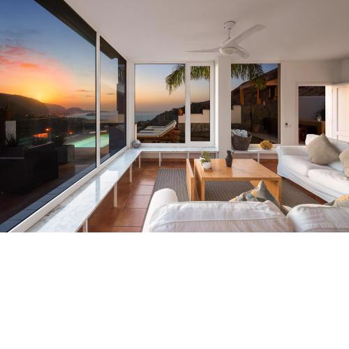 Superior A: private pool & concierge