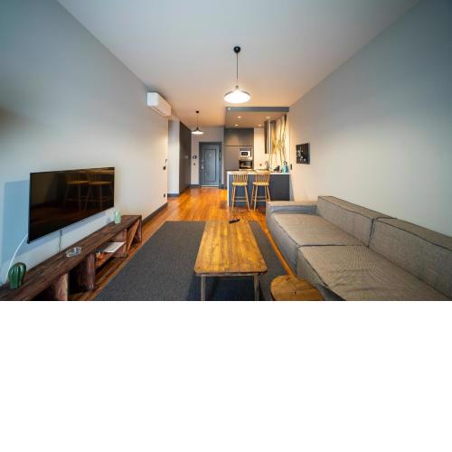 Superior Chic 2Bedroom Apartment with Pool-Security-Gym-Parking B55