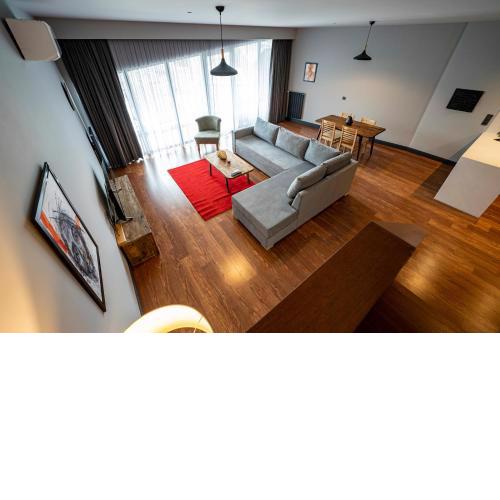 Superior Chic 2Bedroom Duplex Apartment with Pool-Security-Gym-Parking B206