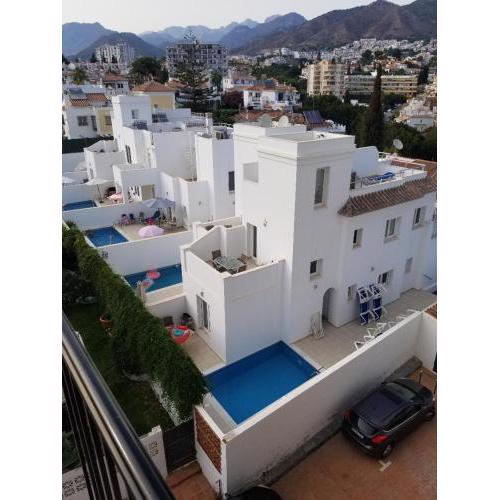 Superior family town centre villa close to beach in peaceful residential zone