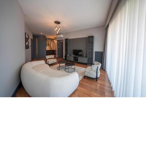 Superior&Chic 2Bedroom Apartment with Pool-Security-Gym-Parking B85