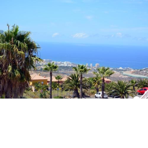 Superlative apartment with spectacular ocean views