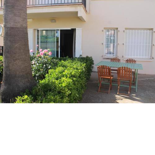 Sur Alf Apartement 200 meter from the beach
