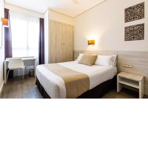 Sweet Hotel Continental