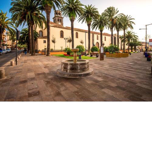 Sweet Laguna Home with FREE PARKING