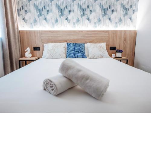 Sweet Lloret Suites