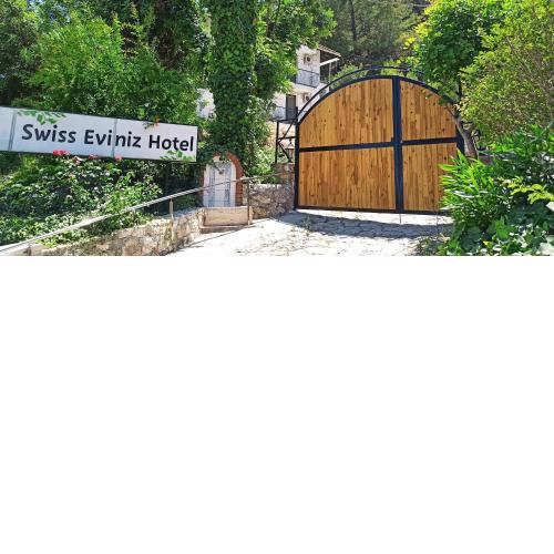 Swiss Eviniz Hotel