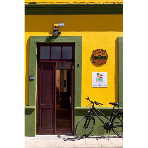 Tabaiba Guesthouse