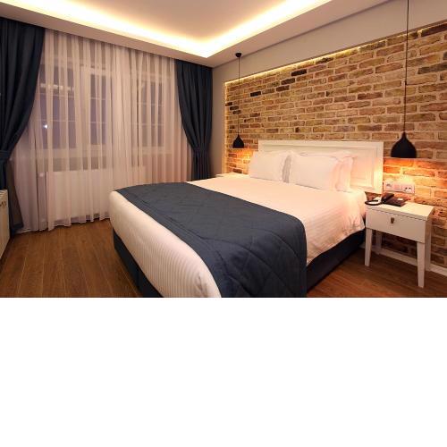 Taksim Santa Lucia Hotel