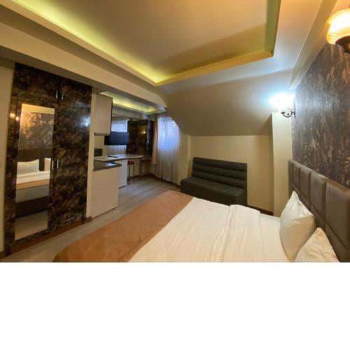 taksim terra suit 2