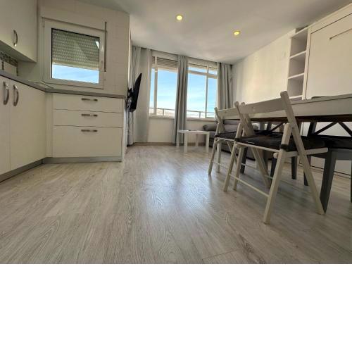 TAR9F - Nuevo, reformado, Wifi, Smart TV, Centro, Playa