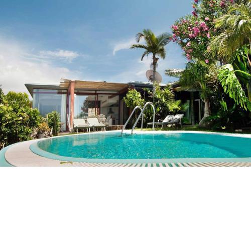 Tauro Villas