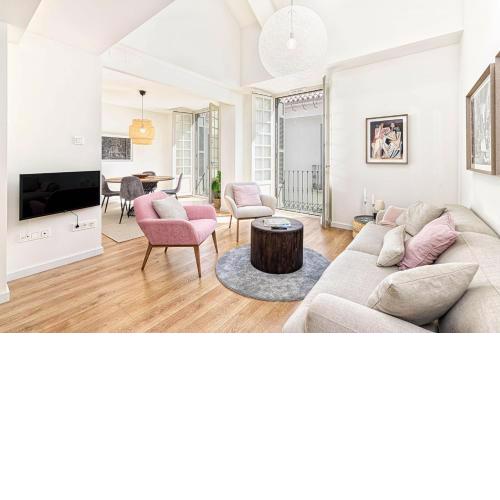 Teatro Apartment in Malaga by Solaga Holiday Homes