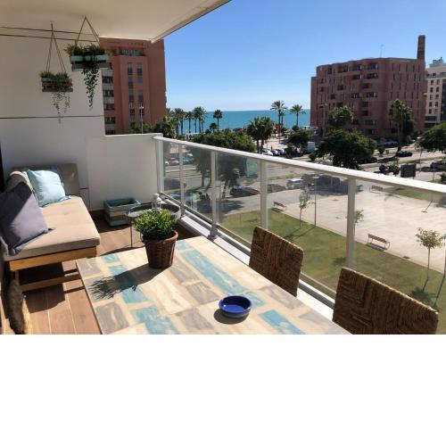 Telma-Playa Gran terraza by AlohaMalaga