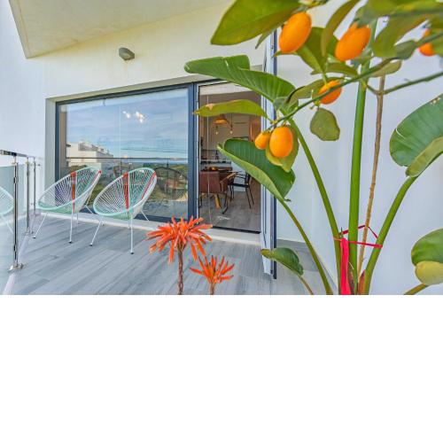 Terraza, Piscina y Fibra Óptica - SimplyTarifa