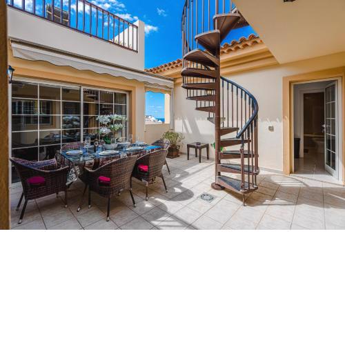 Terrazas del Duque II apartment