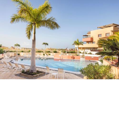 Terrazas Del Duque Sunset Apartment