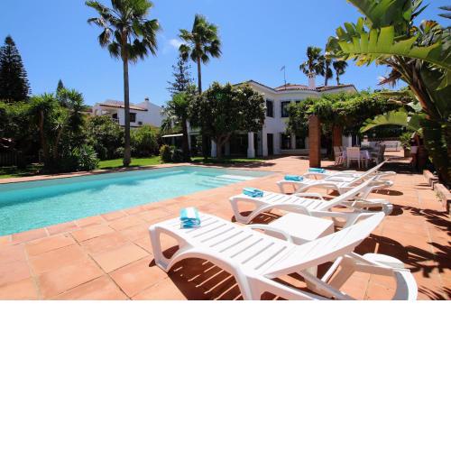 TESS Villa Los Monteros