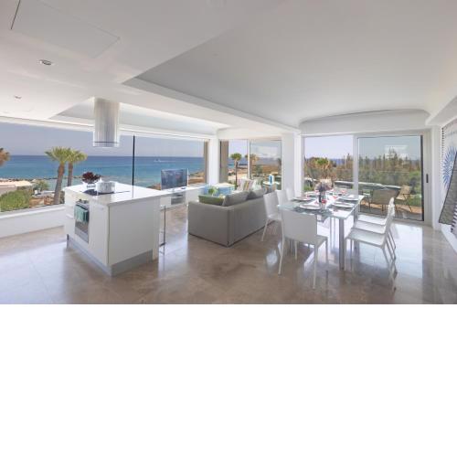 Thalassa Luxury Apartment