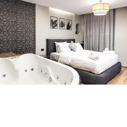 The 1BDR Slate Space w Jacuzzi 5min to CAI Airport