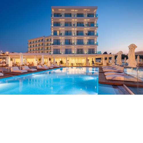 The Blue Ivy Hotel & Suites