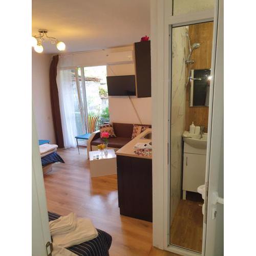 THE CENTER Apartments Comfort 3