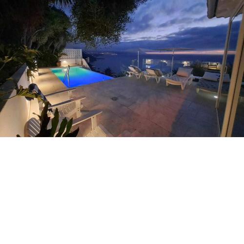 The cliff casa marag
