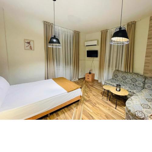 The English Guest House