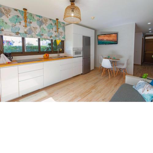THE GOLDEN CORNER by Homestaygrancanaria