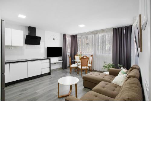 The Greey's House D