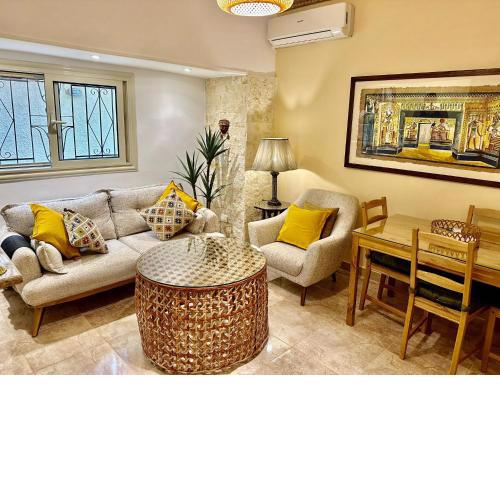 The Helio Suite Modern 1bdrm
