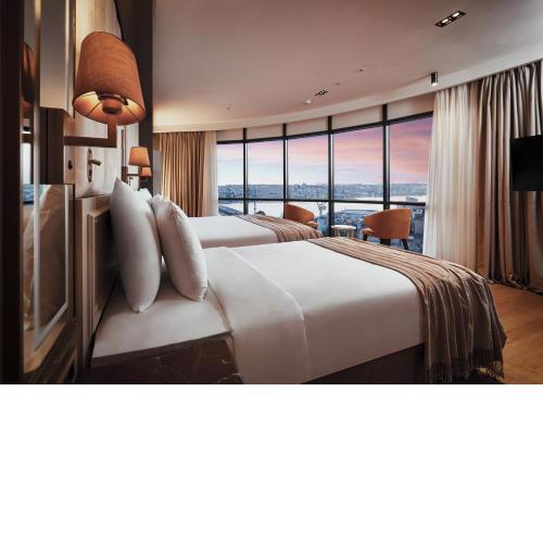 The Hotels, Galata