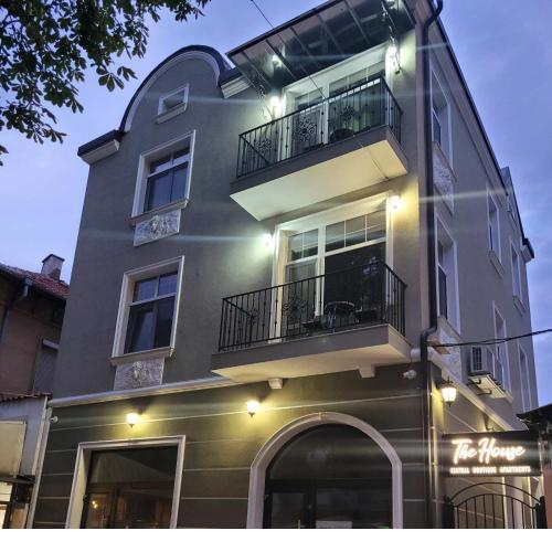 The House - Central Boutique Apartments