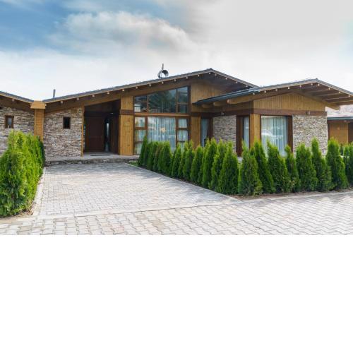 The House on the Green in Pirin Golf