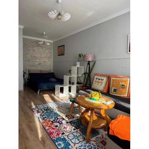 The Master and Margarita Apartment, Майстора и Маргарита 2