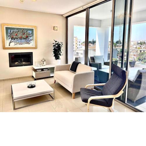 The Penthouse 401