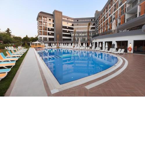 The Raga Side Ultra All Inclusive