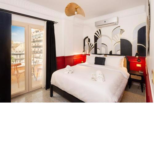 The Red-Hot Retro 2BDR Apt Cairo's Downtown