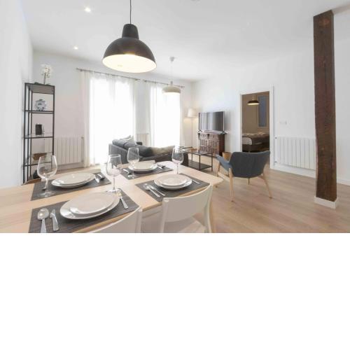The Rentals Collection - Larramendi I