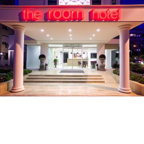 The Room Hotel & Apartments