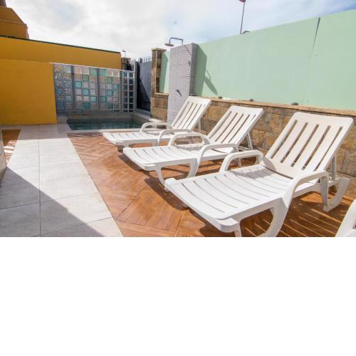 The Safe Point Suites Castillo