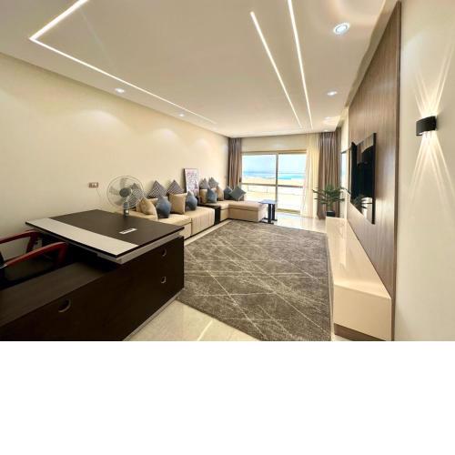 The view compound