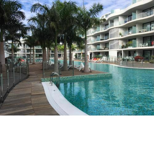 The Waves, Luxurious 5*, Wifi, Olympic pool